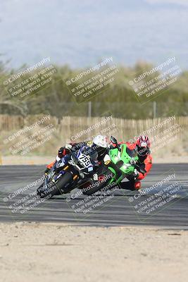 media/Jan-15-2026-Racers Edge (Thu) [[dfebeb70ab]]/2-A Group/Session 5 Turn 2/